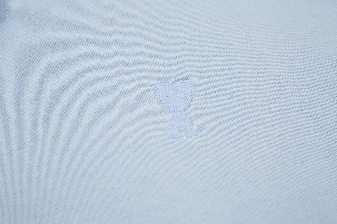 Ami Paris Hanorac Baby Albastru - prezentare produs