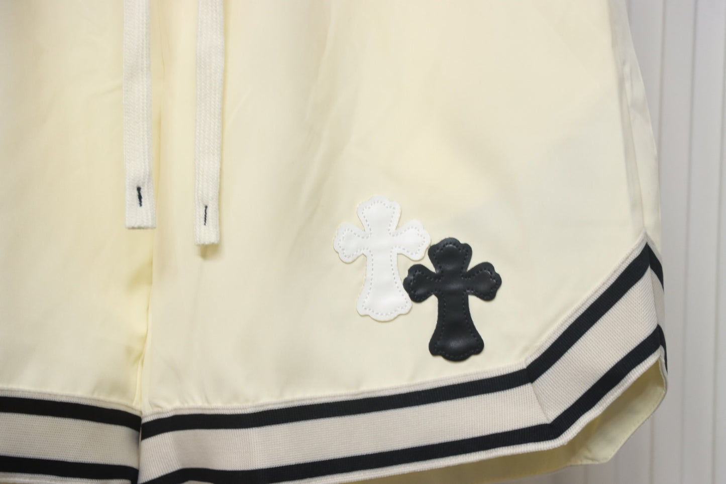 Chrome Hearts Șorturi Cs05 - prezentare produs