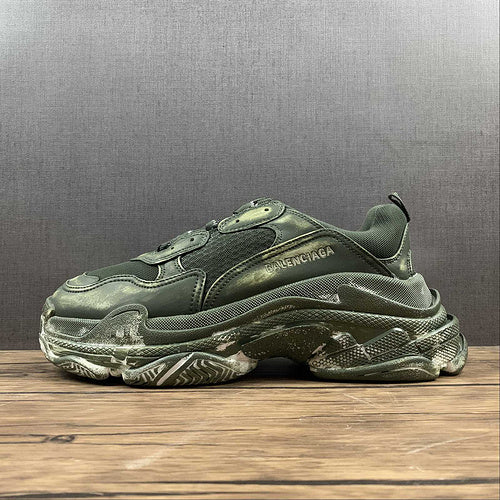 Balenciaga Triple S Army - prezentare produs