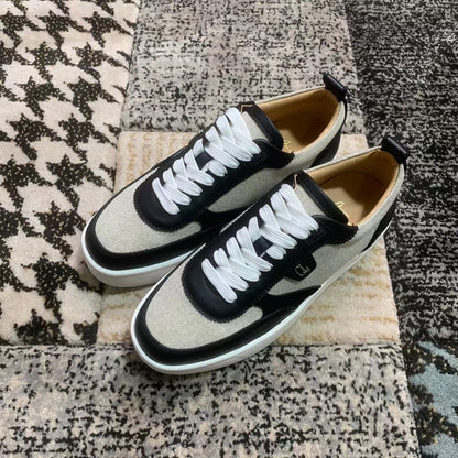 Christian Louboutin Clasic Low - prezentare produs