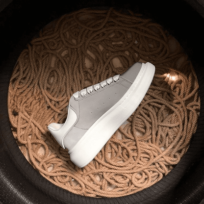 Alexander McQueen Reflectorizant - prezentare produs