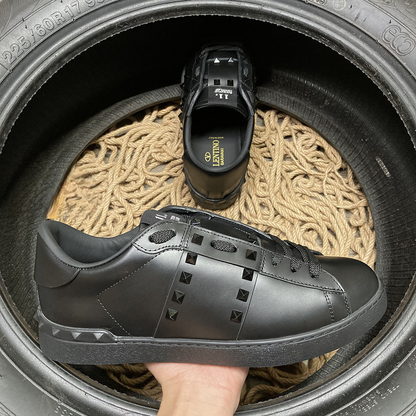Valentino Rockstud Full Negru - prezentare produs