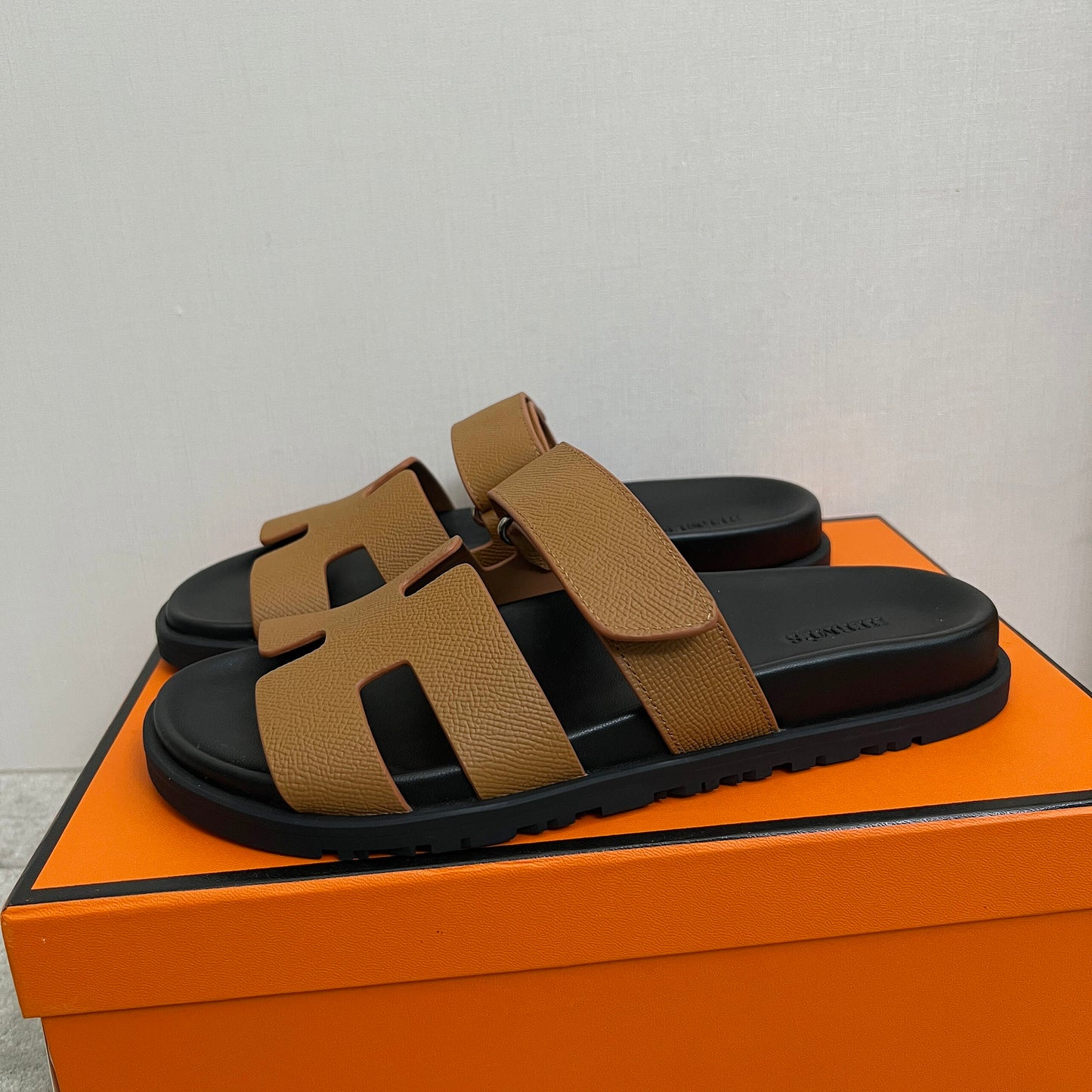 Hermès Sandale - prezentare produs