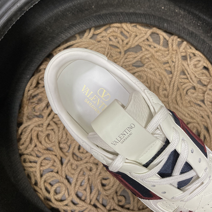 Valentino V7TN Trainers Alb Dark Albastru - prezentare produs