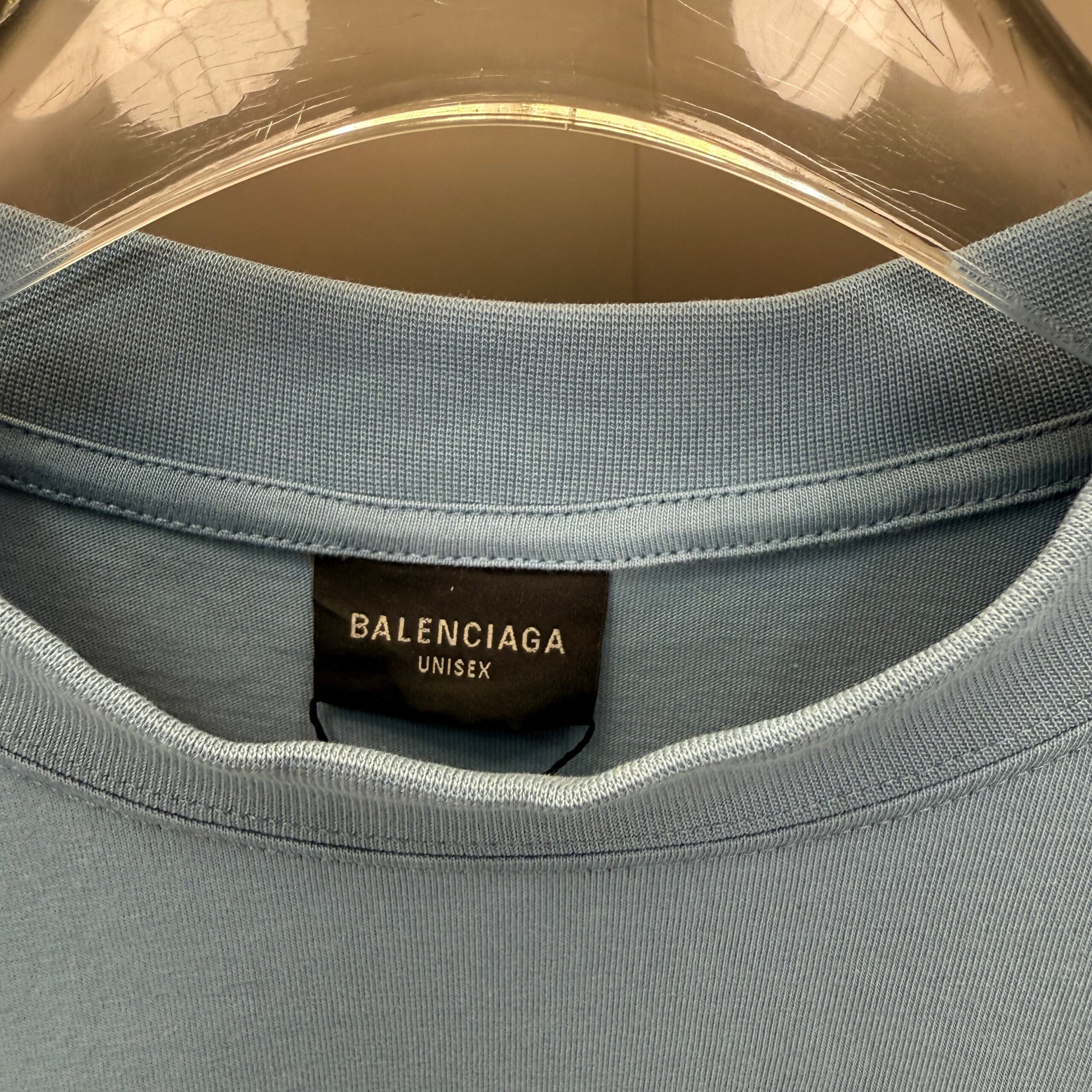 Balenciaga T Cămașă Exclusive - prezentare produs