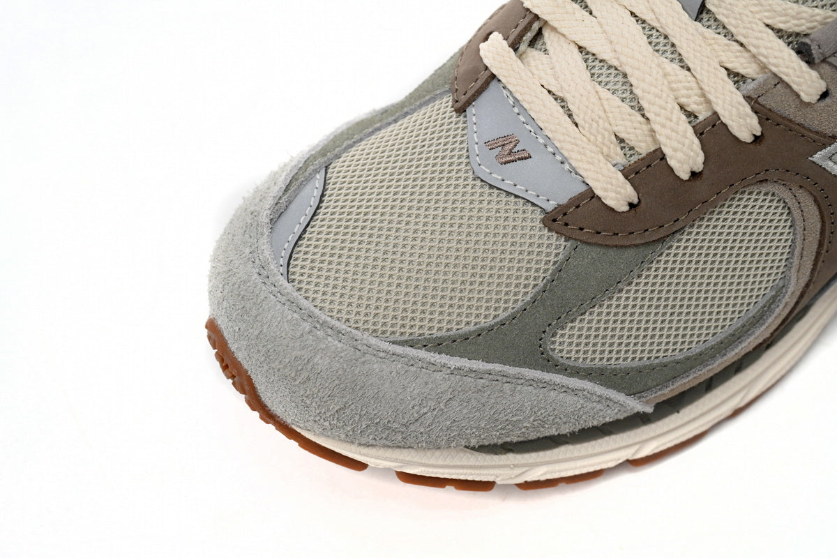 New Balance 2002r Pantofi sport - prezentare produs