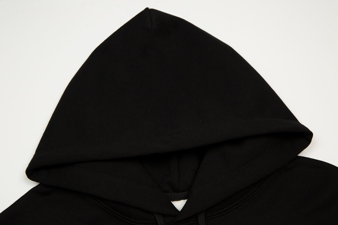 Ami Paris Hanorac Negru - prezentare produs