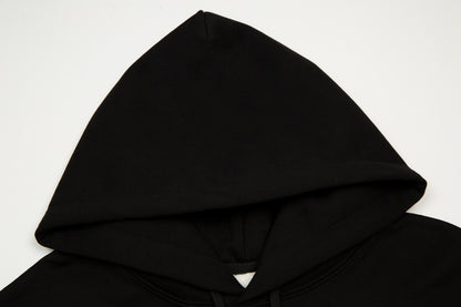 Ami Paris Hanorac Negru - prezentare produs