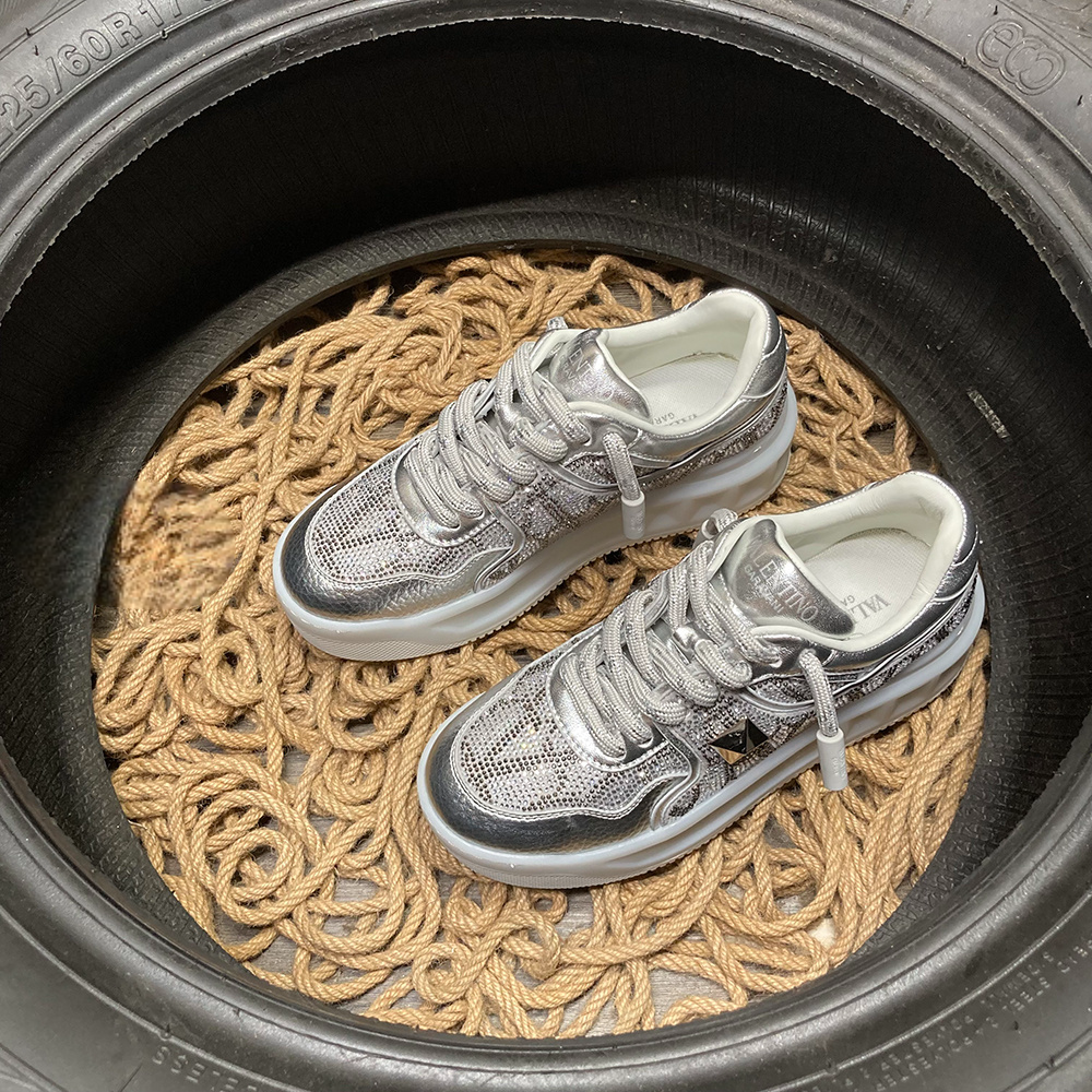 Valentino One Stud Argintiu Glitter Pantofi sport - prezentare produs