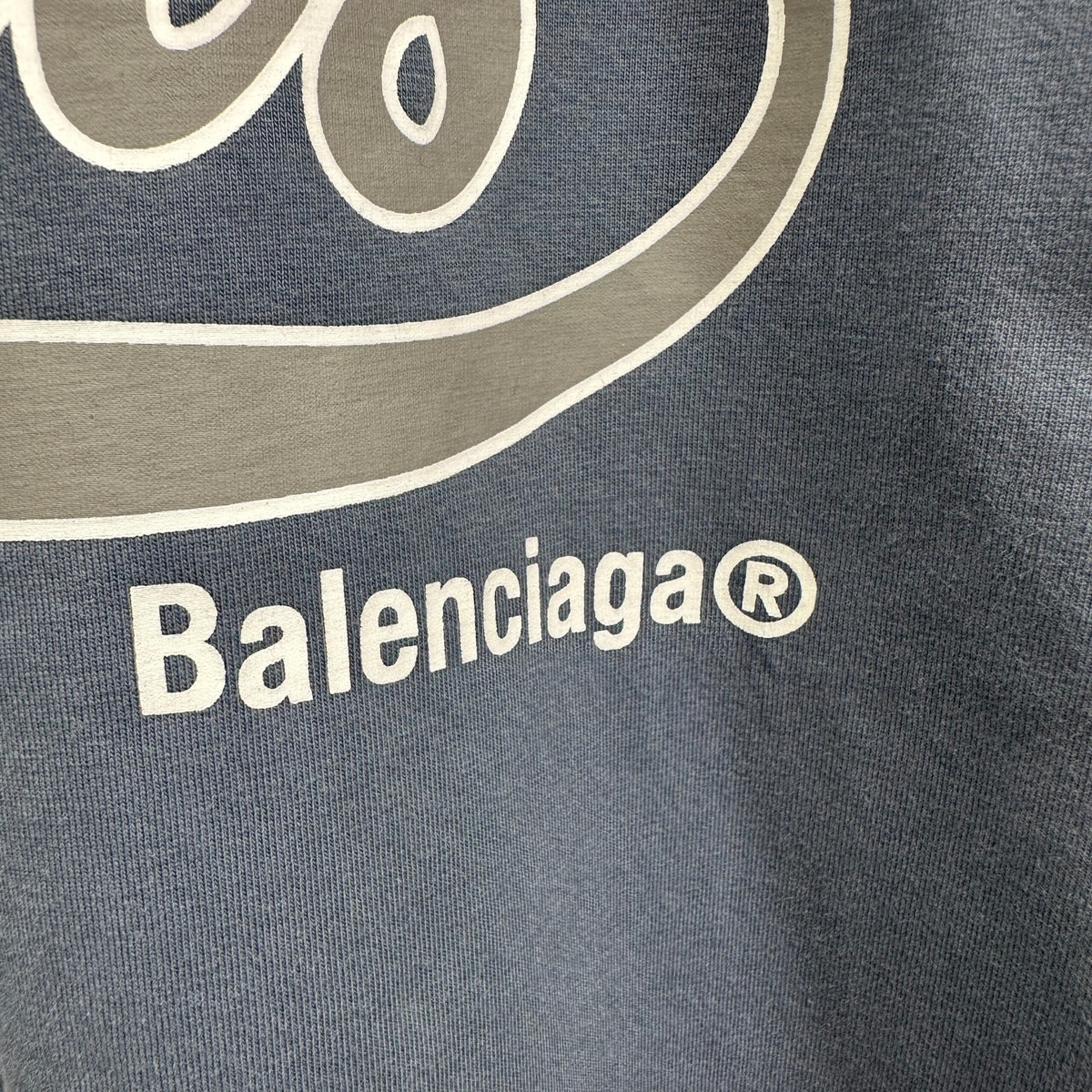 Balenciaga T Cămașă Exclusive - prezentare produs