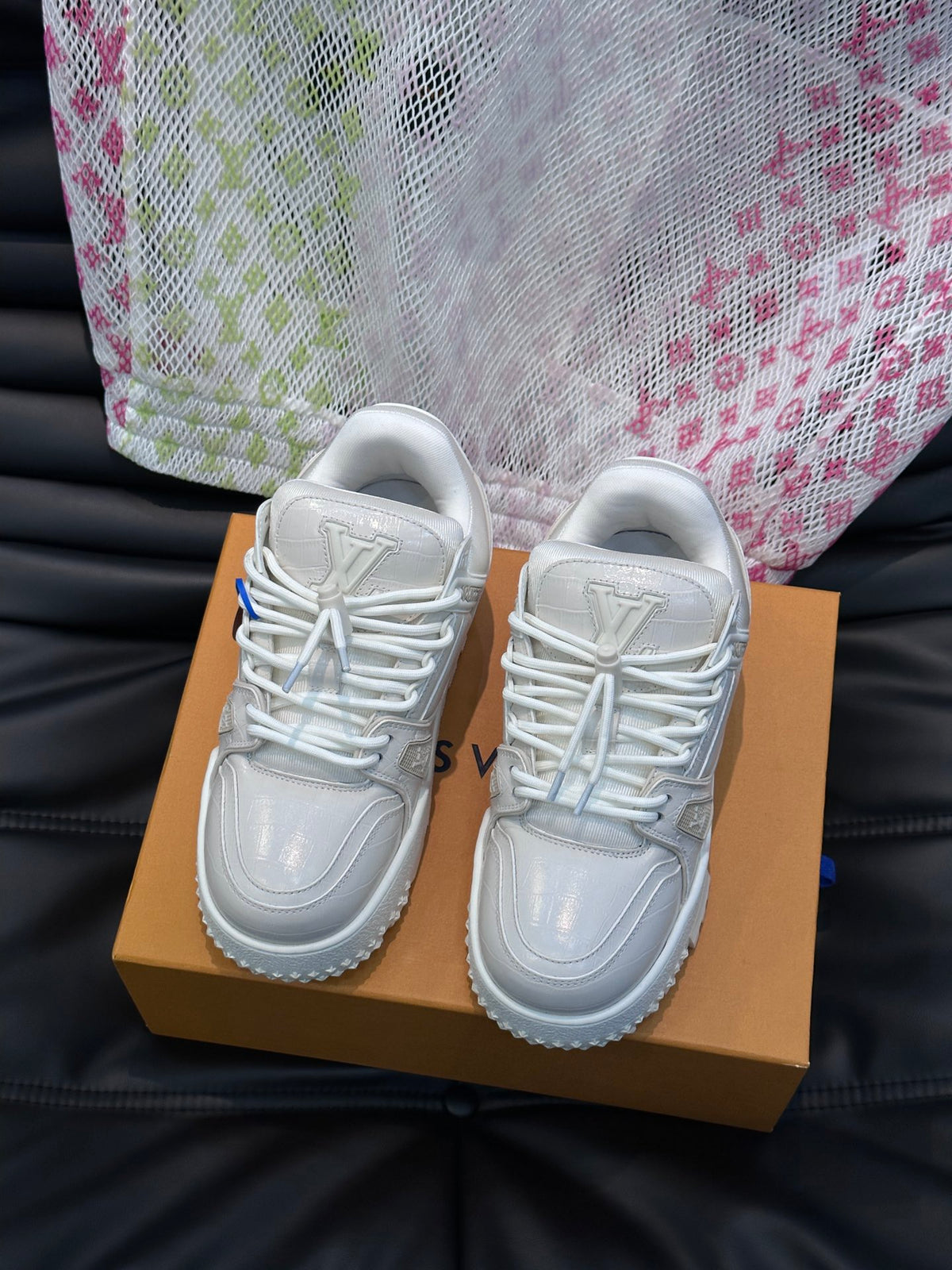 Louis Vuitton LV Trainers Maxi Alb - prezentare produs