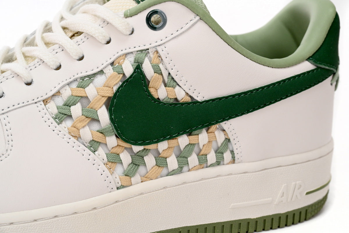 Nike Air Force Low Pale Fildeș Verde - prezentare produs