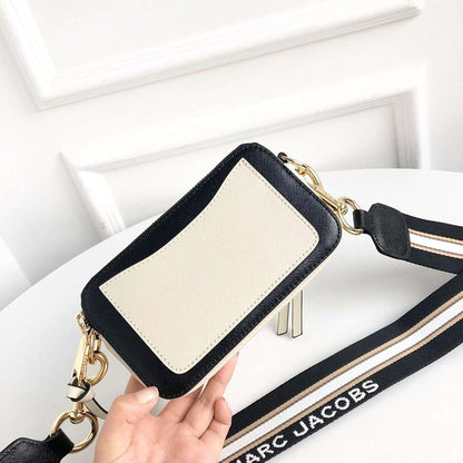 Marc Jacobs Geantă - prezentare produs