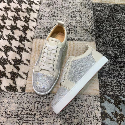 Christian Louboutin Alb Diamonds Low - prezentare produs