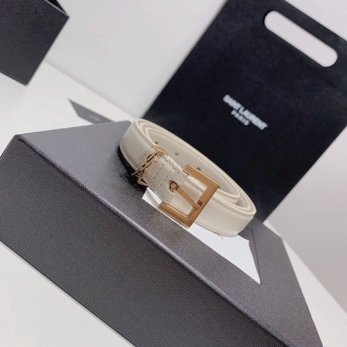 Yves Saint Laurent Curea - prezentare produs