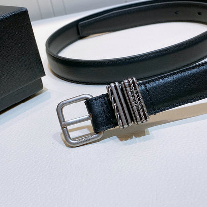 Yves Saint Laurent Curea - prezentare produs
