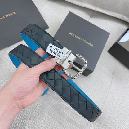 Bottega Veneta Curea - prezentare produs