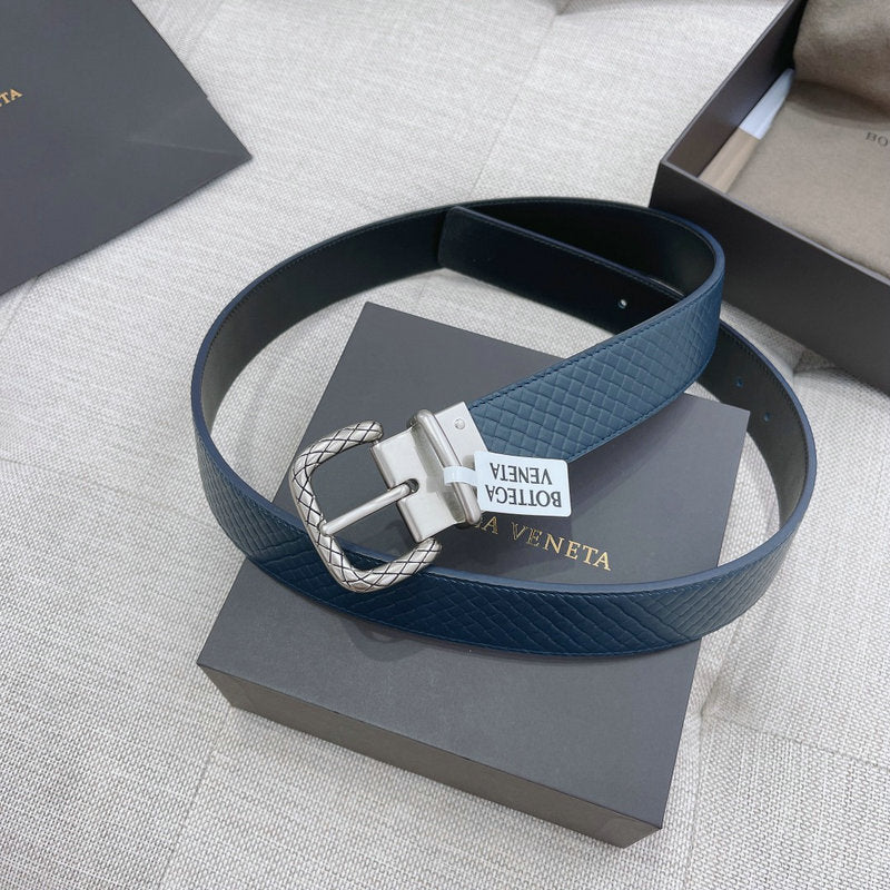 Bottega Veneta Curea - prezentare produs