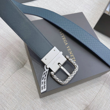 Bottega Veneta Curea - prezentare produs