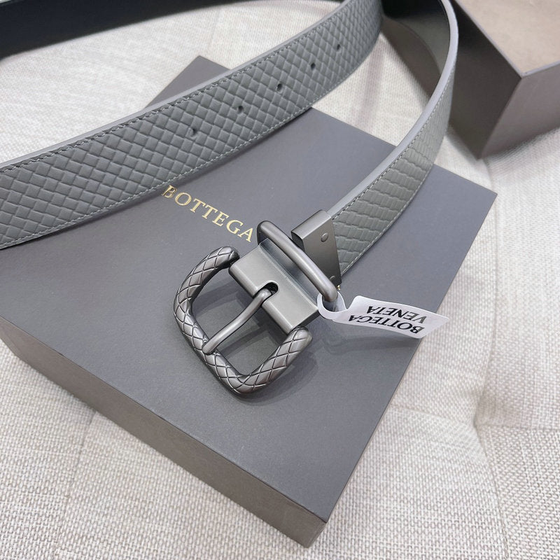 Bottega Veneta Curea - prezentare produs