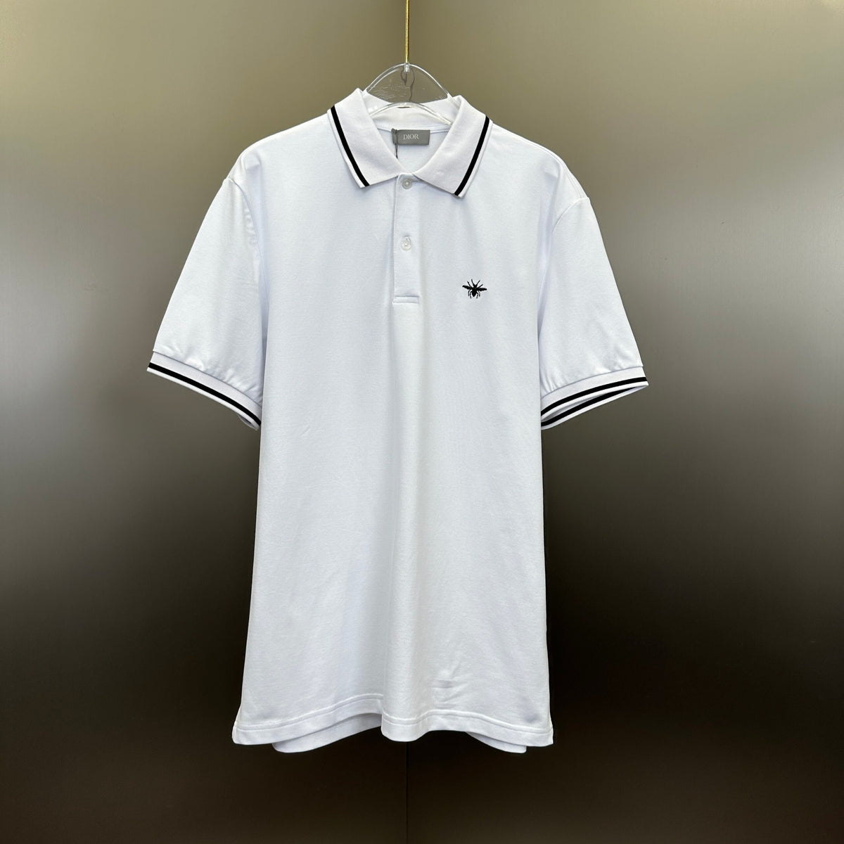 Dior Tricou Exclusive - prezentare produs