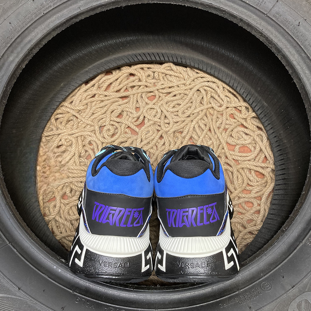Versace Trigreca V11 - prezentare produs