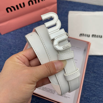 Miu Miu Curea Slim - prezentare produs