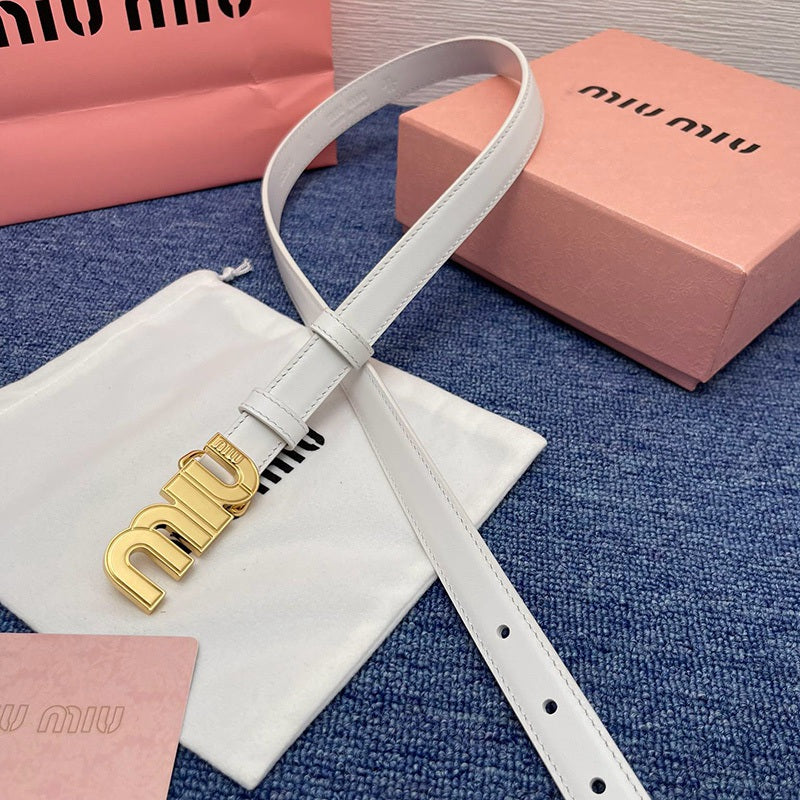 Miu Miu Curea Slim - prezentare produs