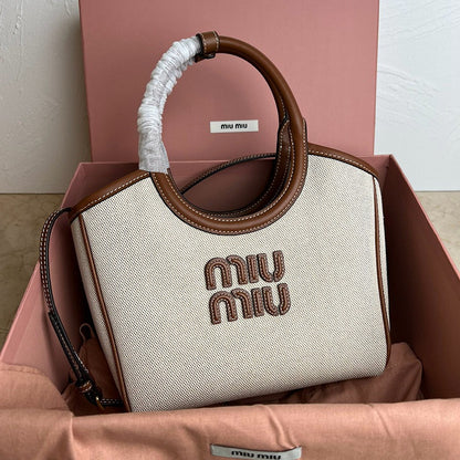 Miu Geantă Exclusive - prezentare produs