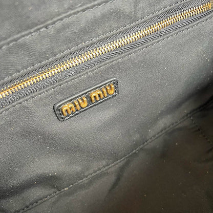 Miu Miu Geantă Exclusive - prezentare produs