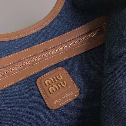 Miu Miu Geantă Exclusive - prezentare produs