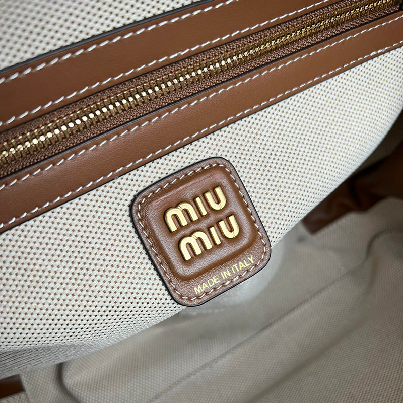 Miu Miu Geantă Exclusive - prezentare produs