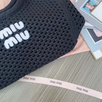 Miu Miu Geantă Exclusive - prezentare produs