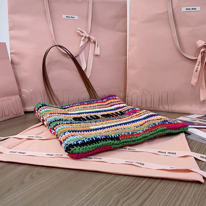 Miu Miu Geantă Exclusive - prezentare produs