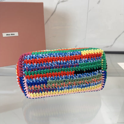 Miu Miu Geantă Exclusive - prezentare produs