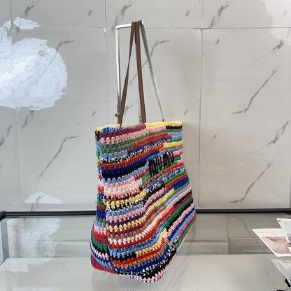 Miu Miu Geantă Exclusive - prezentare produs