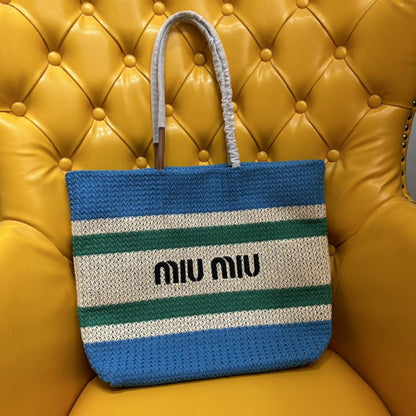 Miu Geantă Exclusive - prezentare produs