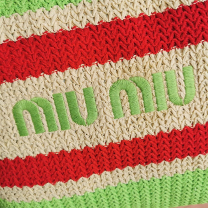 Miu Miu Geantă Exclusive - prezentare produs