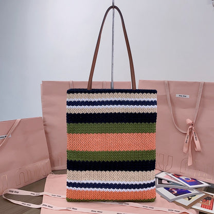 Miu Miu Geantă Exclusive - prezentare produs