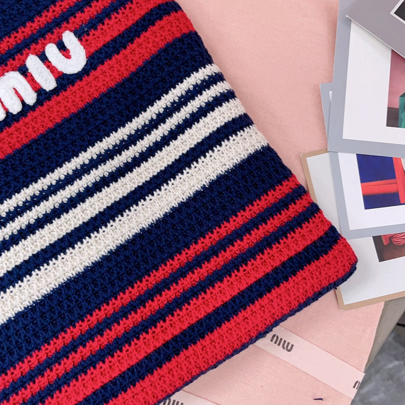 Miu Miu Geantă Exclusive - prezentare produs