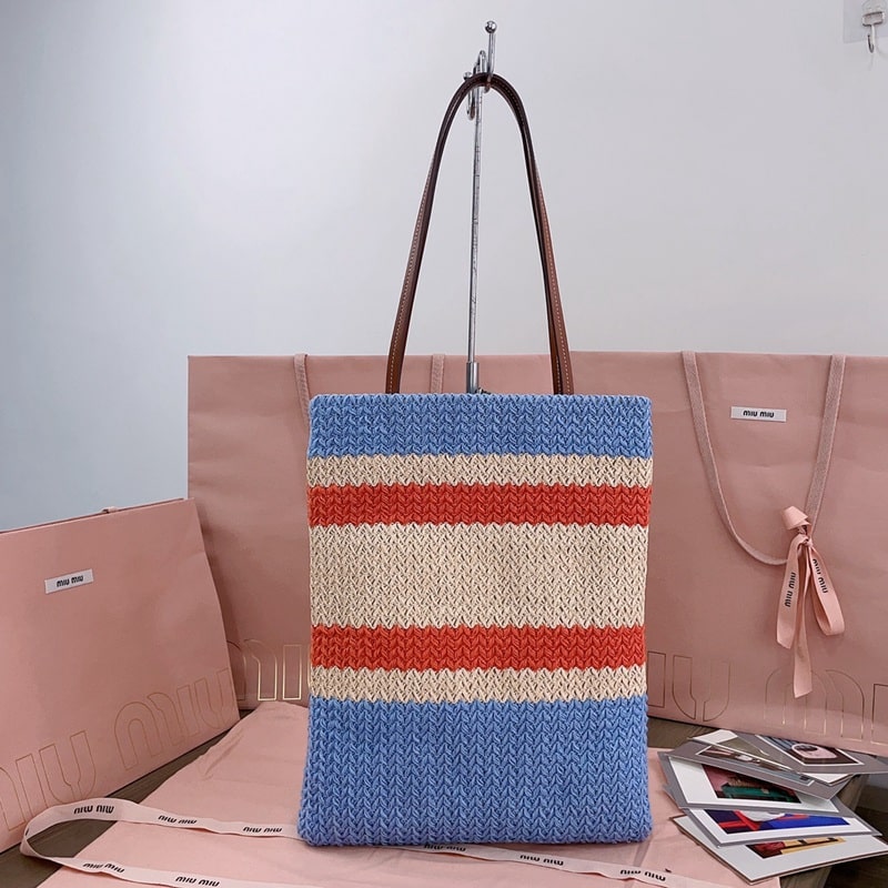 Miu Miu Geantă Exclusive - prezentare produs