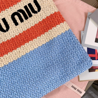 Miu Miu Geantă Exclusive - prezentare produs