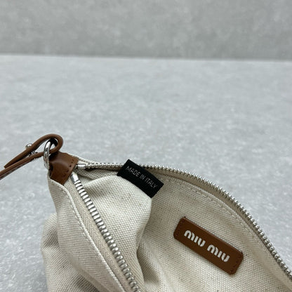 Miu Miu Geantă Exclusive - prezentare produs