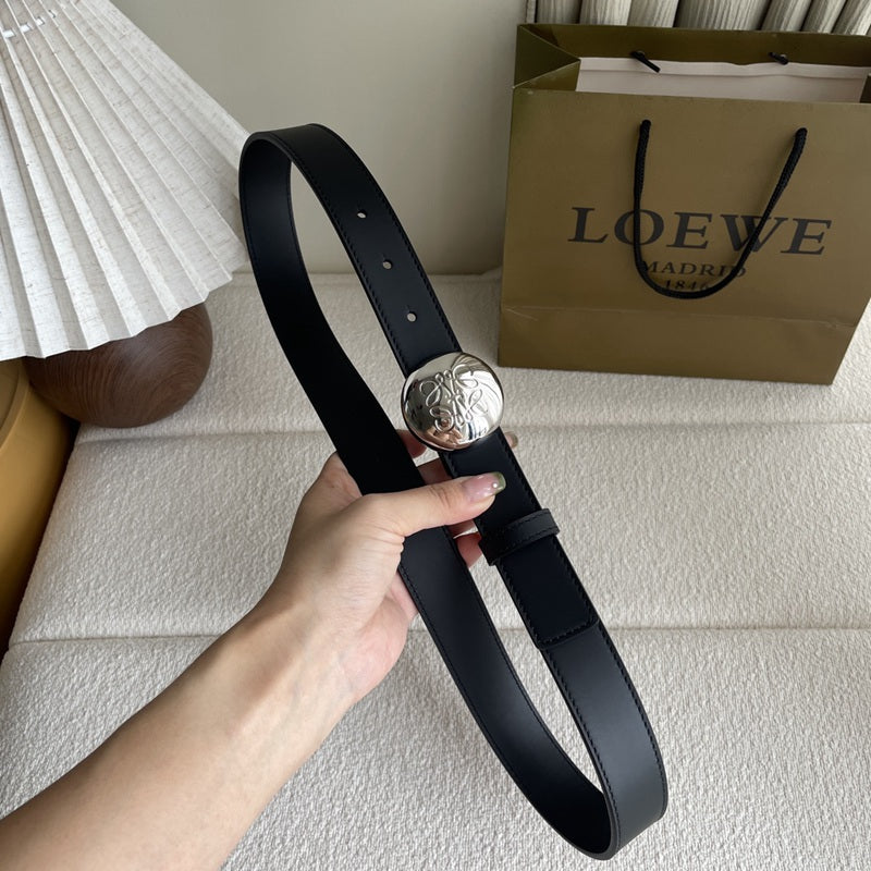 Loewe Curea Slim - prezentare produs