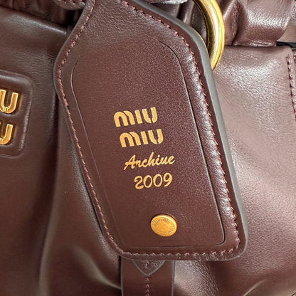 Miu Miu Geantă Exclusive - prezentare produs