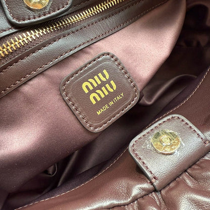 Miu Miu Geantă Exclusive - prezentare produs