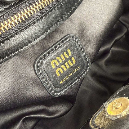 Miu Miu Geantă Exclusive - prezentare produs