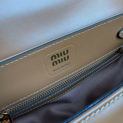 Miu Miu Geantă Exclusive - prezentare produs
