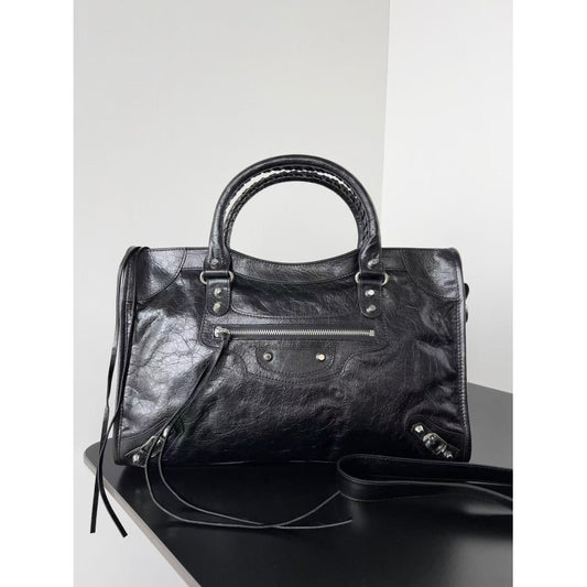 Balenciaga Geantă - prezentare produs