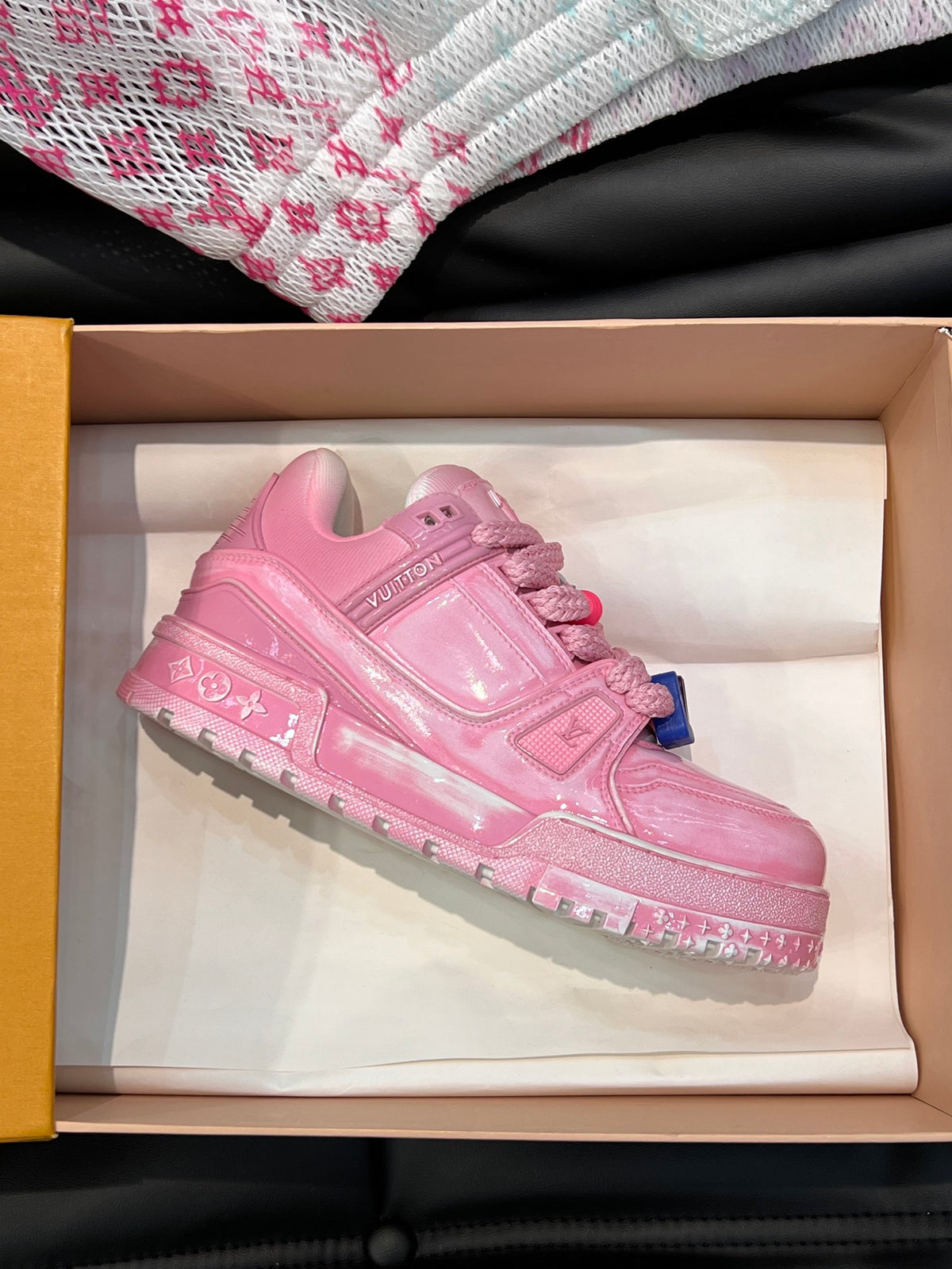 Louis Vuitton LV Trainers Maxi Roz - prezentare produs